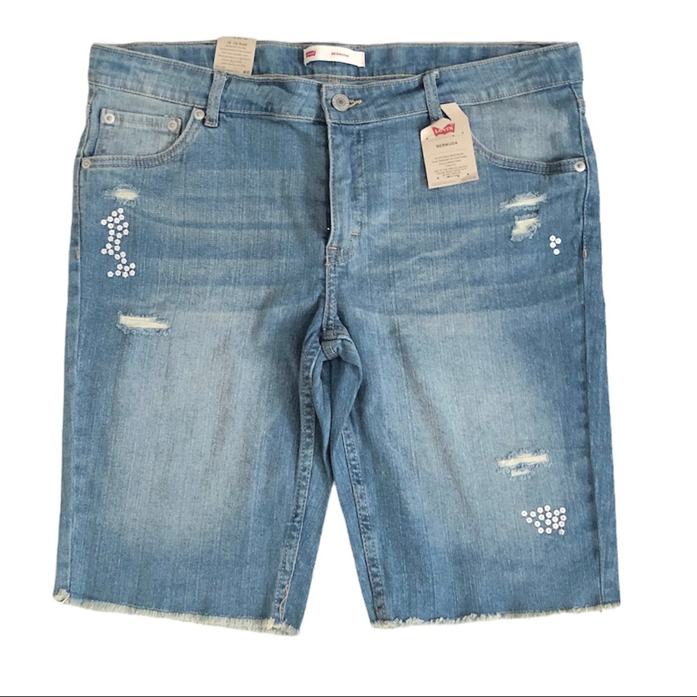 Levi’s Seaside Bermuda Distressed Jean Shorts Sequin Detail Sz 18 1/2 Plus